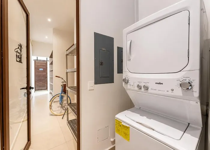 Three Dolphins 4br, Private Pool, Terrace, Family Fun Pousada