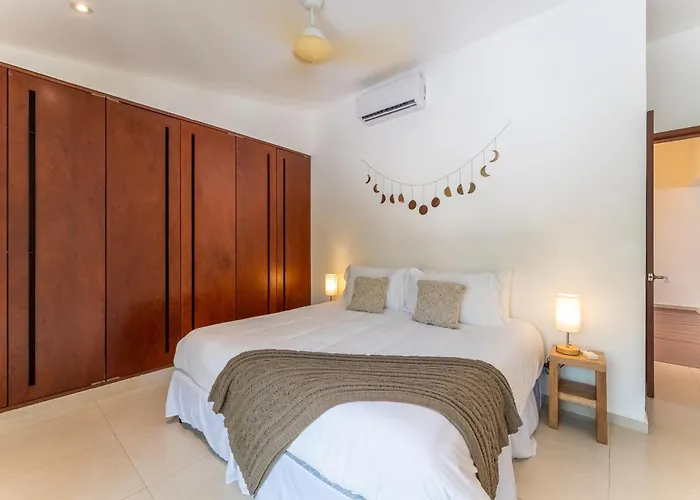 Three Dolphins 4br, Private Pool, Terrace, Family Fun Puerto Aventuras