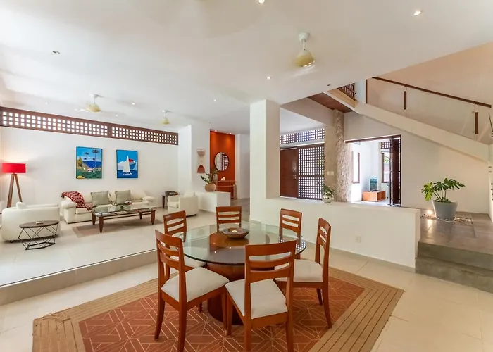 Three Dolphins 4br, Private Pool, Terrace, Family Fun Pousada Puerto Aventuras