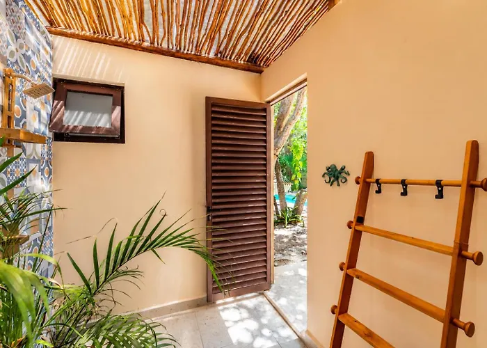 Three Dolphins 4br, Private Pool, Terrace, Family Fun Pousada